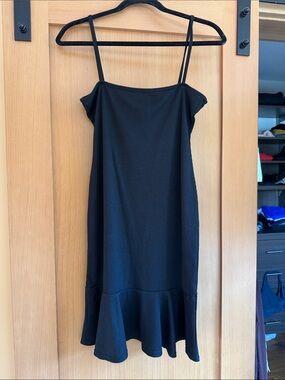 Nasty Gal Black Ribbed Spaghetti-Strap Mini Dress Ruffle Hem Summer